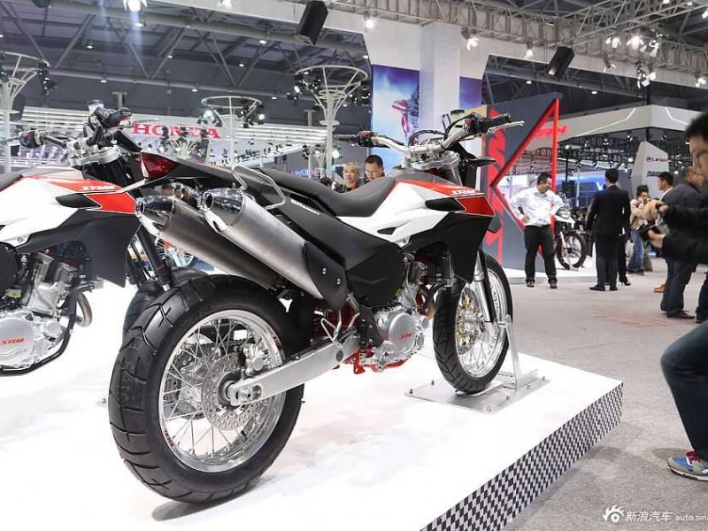 别让爱车“跣胎”成遗憾——老司机带你摸透滑胎的脾气