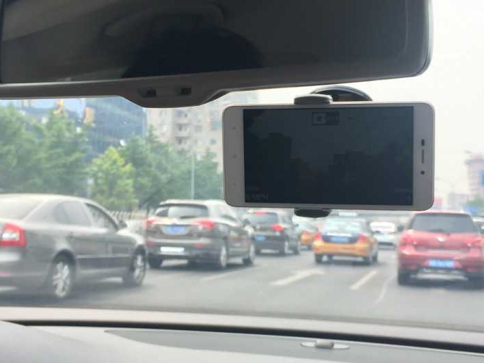 行车AI让驾驶变得更聪明更省心