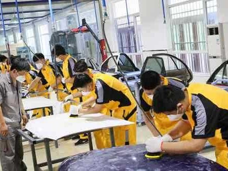 技能点亮未来：高中毕业学技术，这步棋走对了吗？